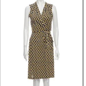 Diane von Furstenberg DvF Silk Sleeveless Printed Wrap Dress